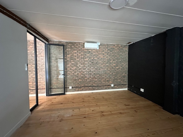 To Let commercial Property for Rent in Salt River Western Cape